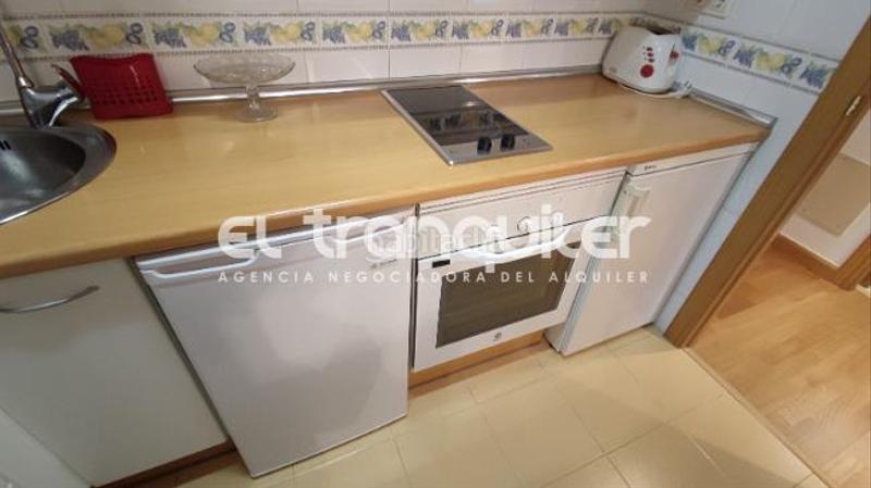 Foto 10a891ba-0f06-4200-9fc7-0ee933530439. Miete etagenwohnung mit parking pool in Palomeras Sureste Madrid