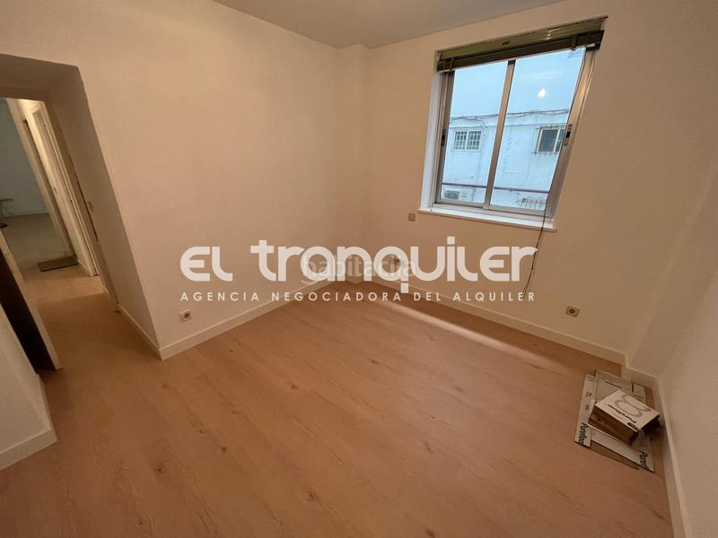 Foto 18ce8be4-579a-4605-bb65-b07303cf2295. Alquiler piso calle general peron, n 6, bajo en Cuatro Caminos - Azca Madrid