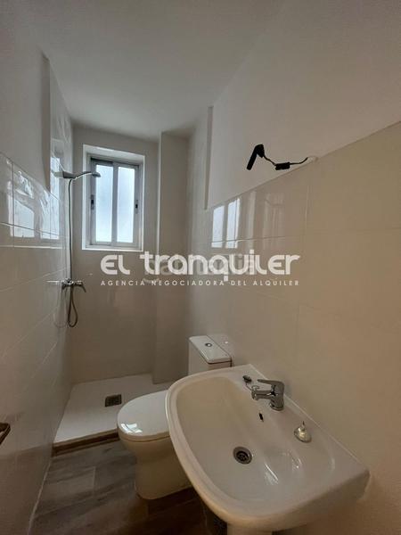 Foto 59a748e4-32a7-4969-95e9-6ae7998a753b. Alquiler piso calle general peron, n 6, bajo en Cuatro Caminos - Azca Madrid