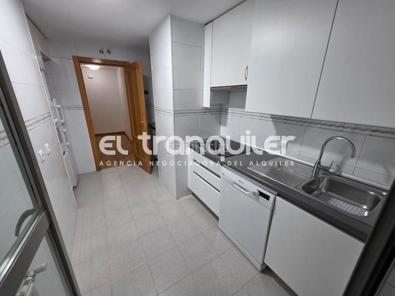 Foto 6b3726f5-2306-4f75-941d-c8bf1a84d8ed. Location appartement avec piscine dans Guindalera Madrid