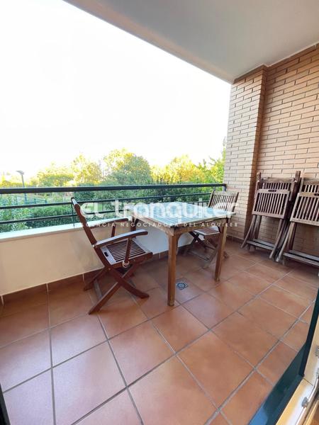 Foto f5e9e7f2-3f5e-45d9-b0f2-b91e6ab8fcdf. Rent flat with parking pool in Norte Pozuelo de Alarcón