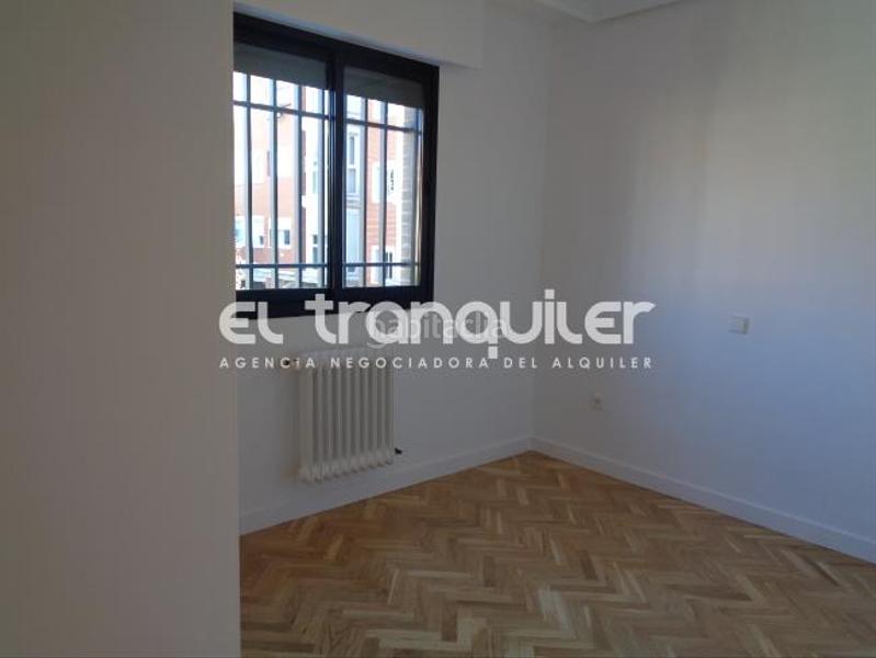 Foto dd25bf19-5c16-465d-ab2e-ec6ae69dc8d8. Alquiler piso calle alaró, n 12, planta 1, puerta d en Madrid