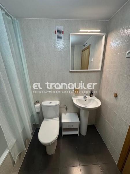 Foto 2832a66a-8c8f-4f49-9169-fc45329e6eb7. Rent flat with parking pool in Universidad-Hospital Fuenlabrada