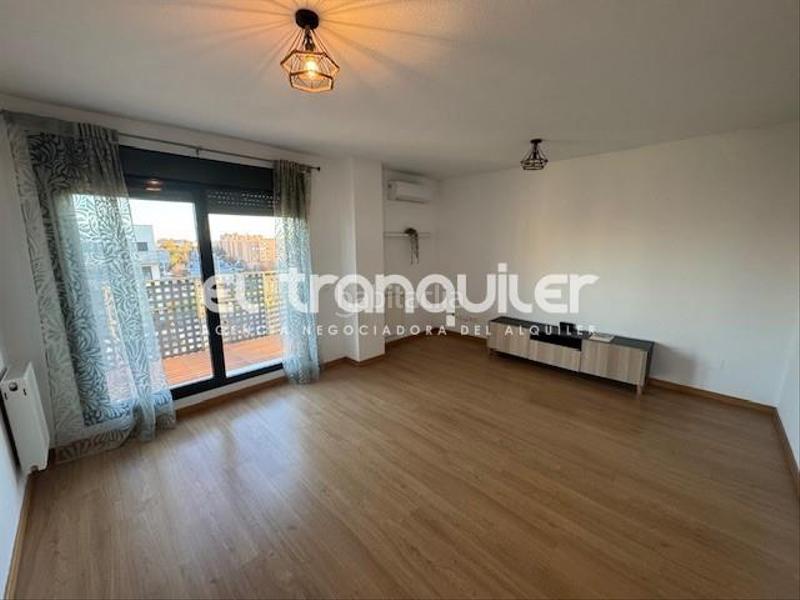 Foto 29749b81-dd76-4b7b-9926-b462f501b762. Rent flat with parking pool in Universidad-Hospital Fuenlabrada