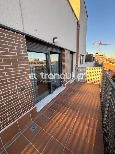 Foto 585f4f3d-a5db-47ff-bd97-f10030155f6f. Rent flat with parking pool in Universidad-Hospital Fuenlabrada