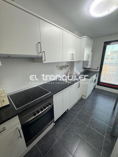 Foto cf9c4edc-7398-44c7-b3ba-8b6476a3b31a. Rent flat with parking pool in Universidad-Hospital Fuenlabrada