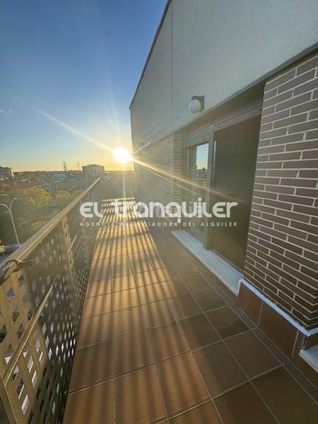 Foto e9cf596e-3ff7-4c63-b63c-4ec03a37934f. Rent flat with parking pool in Universidad-Hospital Fuenlabrada