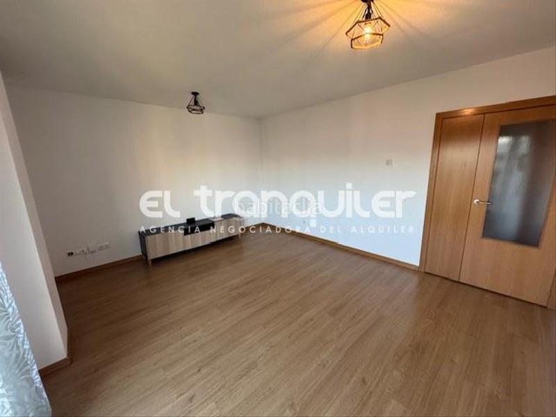 Foto f6321d3a-40d1-42d9-9d06-8b7da03455fa. Rent flat with parking pool in Universidad-Hospital Fuenlabrada