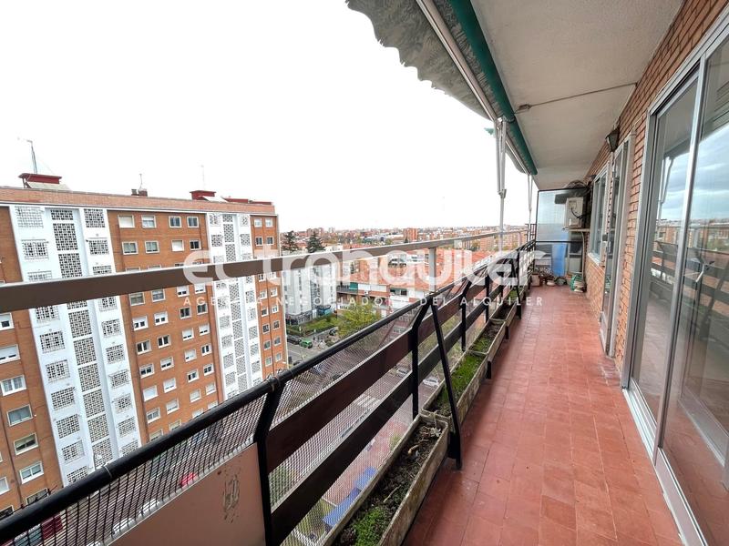 Foto 2b12201b-c8be-4312-9998-2c90a52d368f. Rent flat with parking in Aluche Madrid