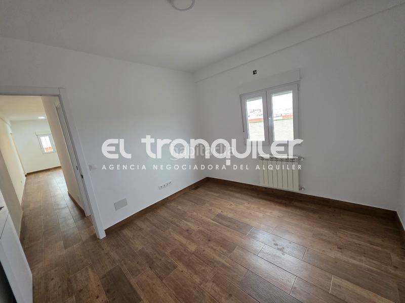 Foto 3cf1c1c8-6db9-459e-ade3-f8dd4cb7ddd5. Miete etagenwohnung in Palos de Moguer Madrid