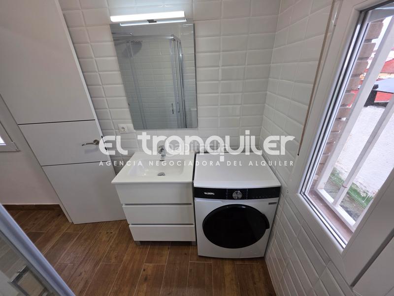 Foto 60bc50c4-7fd5-4038-8ff1-1d2c9f9e9a5b. Miete etagenwohnung in Palos de Moguer Madrid