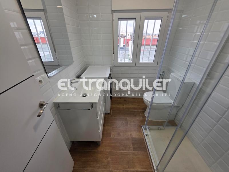 Foto 958a758a-f85e-4523-8dd9-989e6e9b7f90. Miete etagenwohnung in Palos de Moguer Madrid