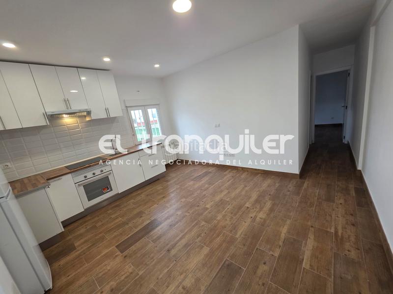 Foto bcfda645-7eff-4114-8473-5a32b094bbfa. Miete etagenwohnung in Palos de Moguer Madrid