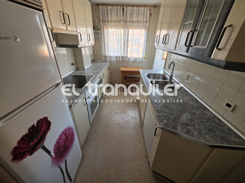 Foto 282f5f4e-f943-4c20-b713-89a04fdabff9. Pis a Portazgo Madrid