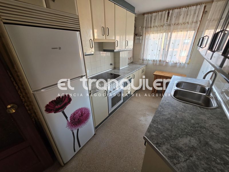 Foto bcd1ef6b-57ea-40ba-b442-2ae18f61ac55. Pis a Portazgo Madrid