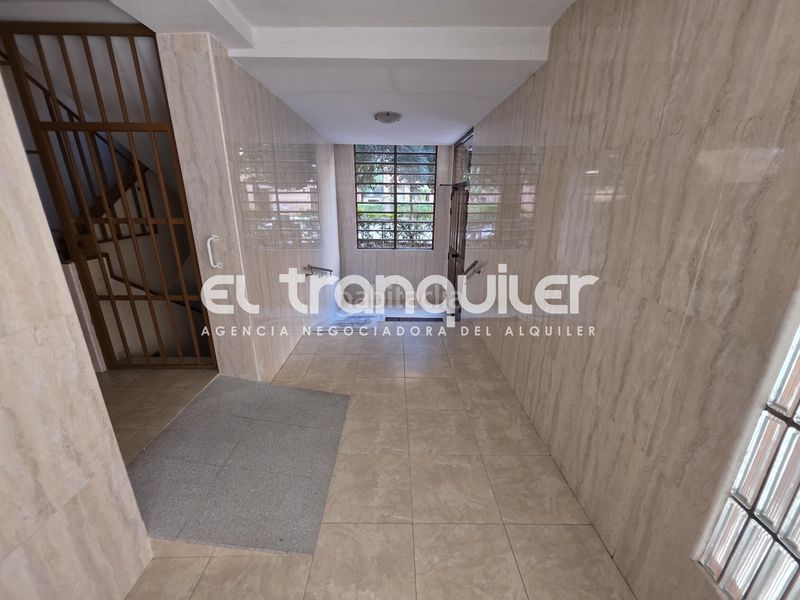 Foto e973c847-d6d8-4f52-a79e-1d0750307e22. Pis a Portazgo Madrid