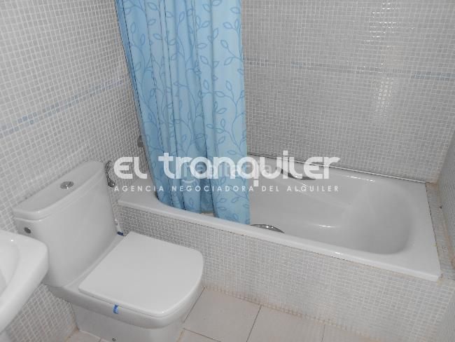 Foto 5a8160b1-a103-4d56-9126-630f9df599e9. Pis amb aparcament piscina a Ensanche de Vallecas-La Gavia Madrid