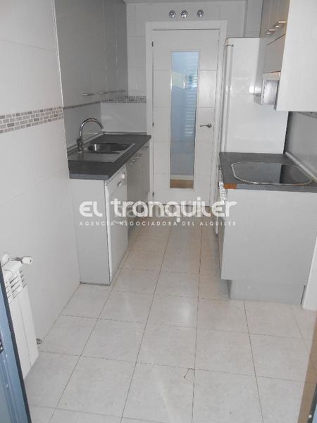 Foto 7a2876a2-5054-46c9-a0cd-353e59977425. Pis amb aparcament piscina a Ensanche de Vallecas-La Gavia Madrid