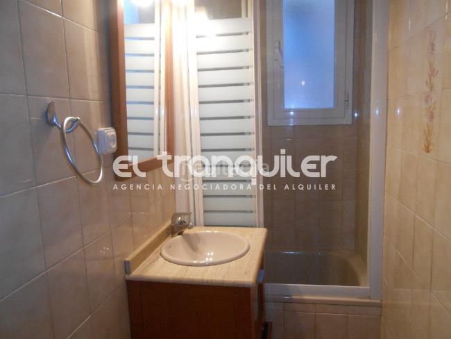 Foto 193a5ac7-2bfd-4039-871a-4cff0bded75e. Pis a Ventas Madrid
