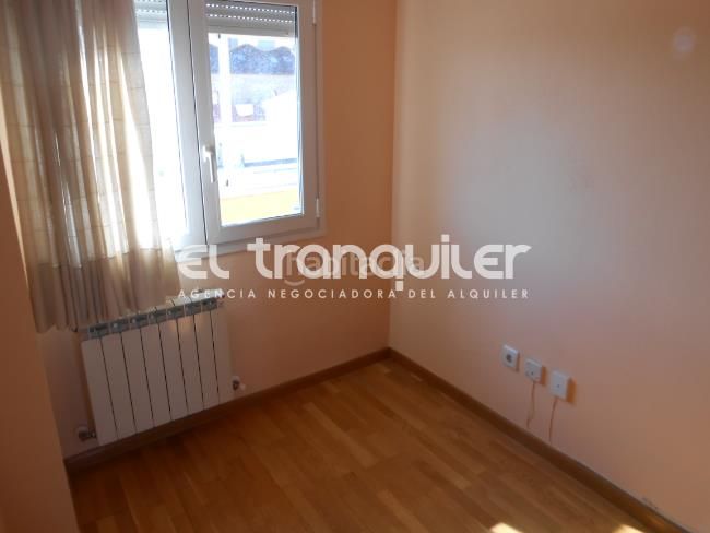 Foto 526d57e5-a755-4872-94fe-aad62a61077c. Pis a Butarque Madrid