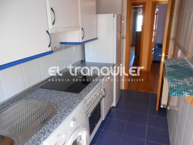 Foto d8bea334-e15a-49ac-b526-80501a6157c4. Pis a Butarque Madrid