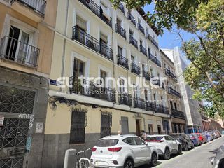 Flat in Calle Divino Pastor