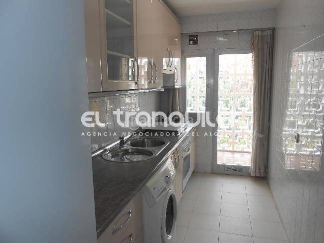 Foto cbe202eb-4281-4b00-bb34-a9394ac312ee. Pis a La Paz Madrid