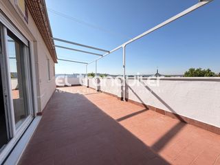 Lloguer Àtic  Calle jose martinez ruiz azorin. Calle jose martinez ruiz azorin, nº 61, por.esc. 3, planta 5, pu