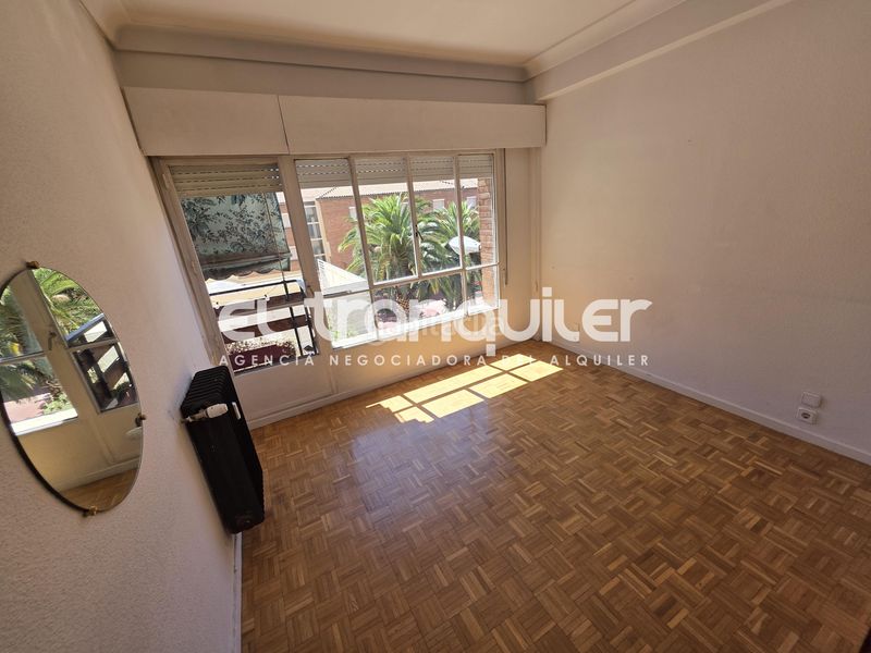 Foto 31ff153b-9c6d-43c2-8bcc-b8863ca5bfe9. Pis a Guindalera Madrid