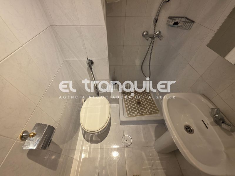 Foto d6243977-2d9f-456c-a9a7-4aafb7a779ca. Pis a Guindalera Madrid