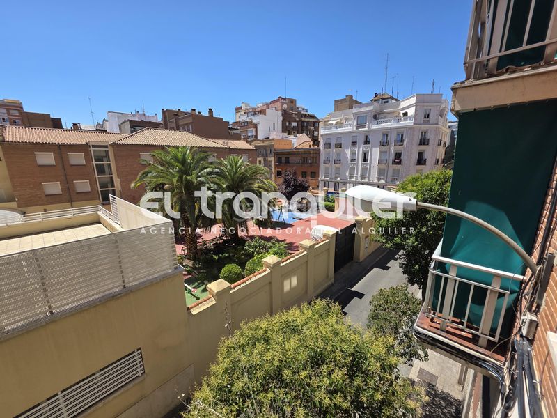 Foto e5d09e41-b1f4-4c7f-bdbd-4777e1a944eb. Pis a Guindalera Madrid