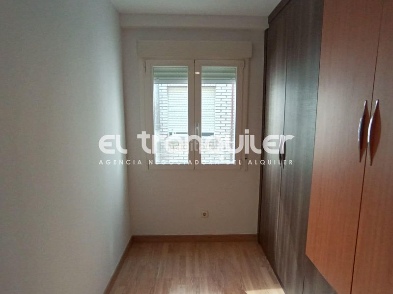 Foto b73b108b-64bf-471a-aa53-929a31847517. Pis a Universidad Getafe