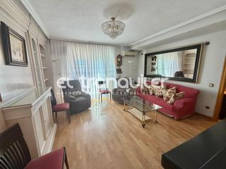 Flat in Calle Treviana