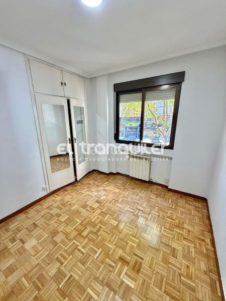 Foto 196bc92a-4d2d-4f94-a972-a079161a332c. Alquiler piso calle balandro en Alameda de Osuna Madrid