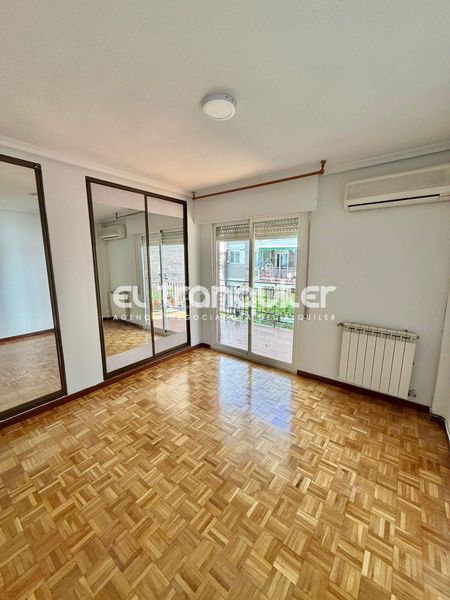 Foto 79a706ce-8c62-46c7-a712-50003fe47d69. Alquiler piso calle balandro en Alameda de Osuna Madrid