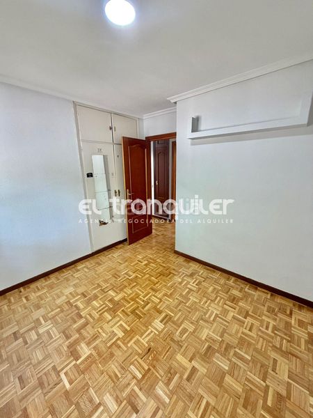 Foto 79e77ca6-ea68-4341-9734-b3a5093e9497. Alquiler piso calle balandro en Alameda de Osuna Madrid