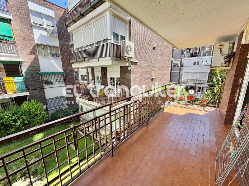 Foto ff6693c3-ef2b-440c-822c-2be954e7fe66. Alquiler piso calle balandro en Alameda de Osuna Madrid