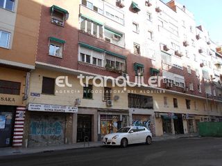 Lloguer Àtic  Calle torres miranda. Calle torres miranda
