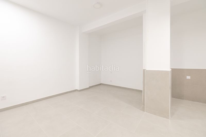 Foto eee91ea0-f8ba-48c0-a829-9d2dbfb946b9. Estudi a Imperial Madrid