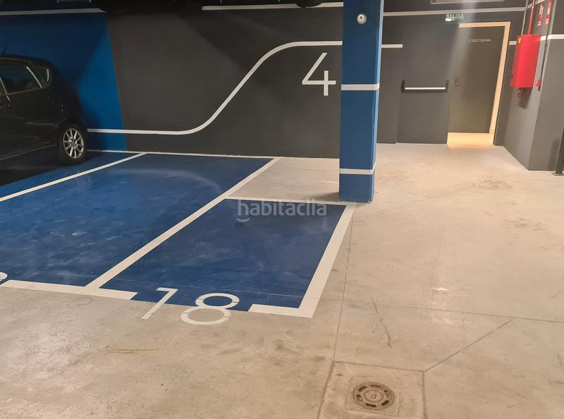 Foto 4296d7dc-d077-4f57-81e2-8f7706323d89. Miete motorradparkplatz in Imperial Madrid