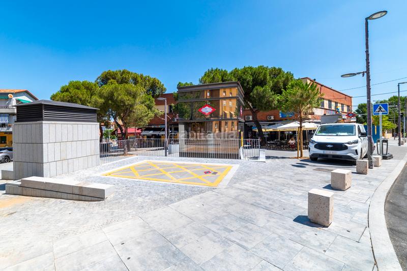 Foto 488b8ff7-6553-4041-a6cc-35390e689fdf. Edificio in Almendrales Madrid