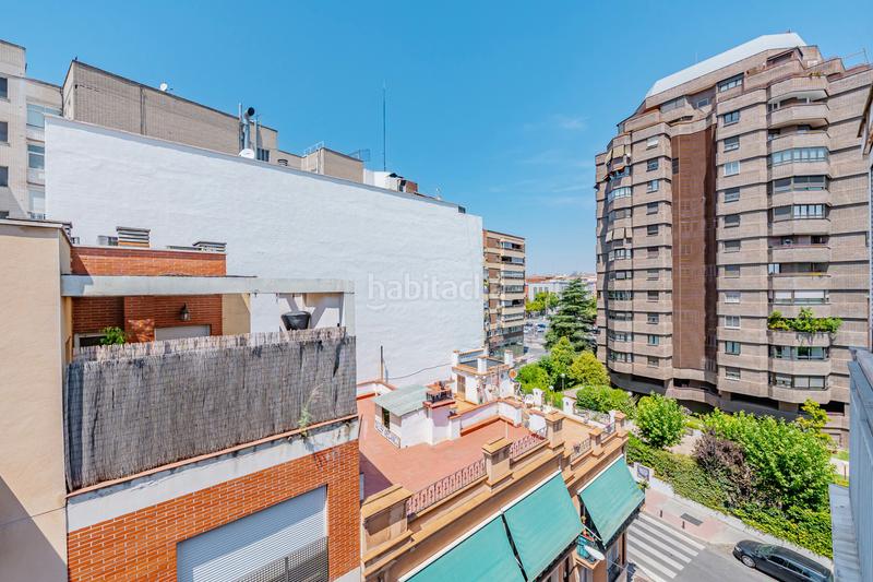 Foto 0d13d9c5-9a65-4682-b0dd-89b988e6eba0. Ático  con diseño exclusivo en retiro en Estrella Madrid