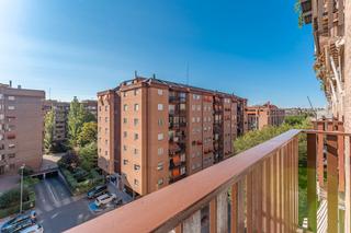 Lloguer Pis  Calle de arganda. Piso en alquiler en acacias – arganzuela, frente a madrid río