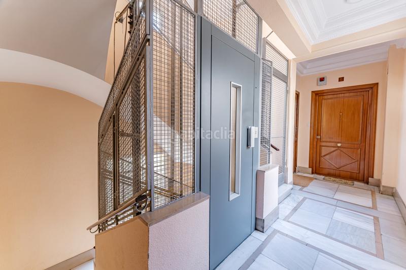 Foto 902eeee2-d811-4a0e-858f-43e47e115e74. Dachwohnung mit heizung in Goya Madrid