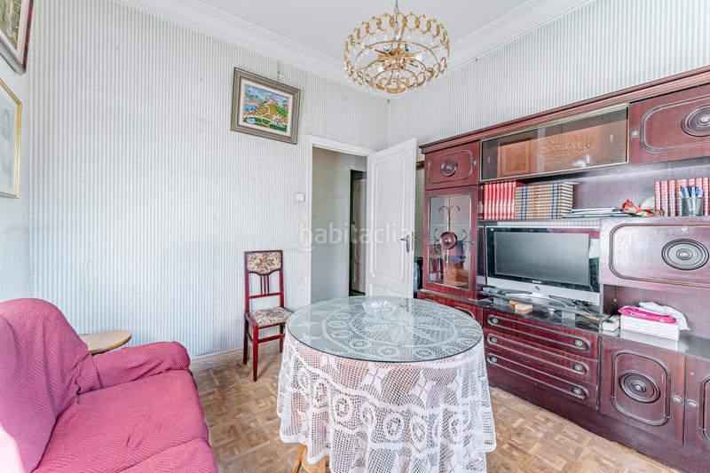 Foto 96b365cf-7d9c-40e4-a753-36476e629b2c. Dachwohnung mit heizung in Goya Madrid