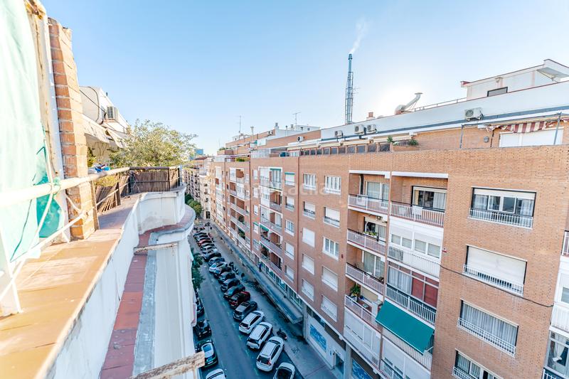 Foto c477b769-24be-412d-8f01-8149f73c97d8. Dachwohnung mit heizung in Goya Madrid