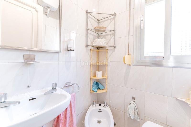 Foto df0dd797-5e26-4649-a7aa-f3440ddbae6a. Dachwohnung mit heizung in Goya Madrid