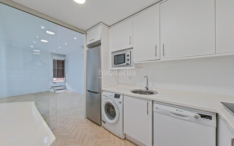 Foto fa67ffdd-6dc9-4e3e-8a29-89cfd5e66d5d. Location appartement avec chauffage dans Argüelles Madrid