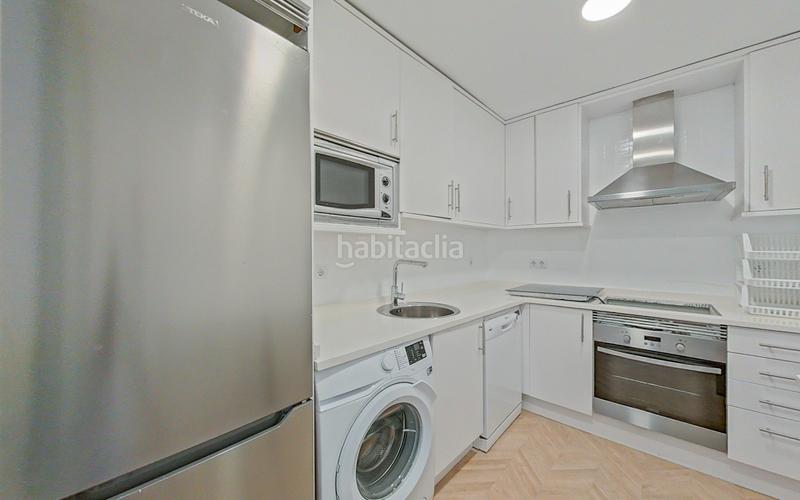 Foto 5cdda4d5-cf89-4f04-9376-d0ad8af53902. Miete etagenwohnung mit heizung in Argüelles Madrid
