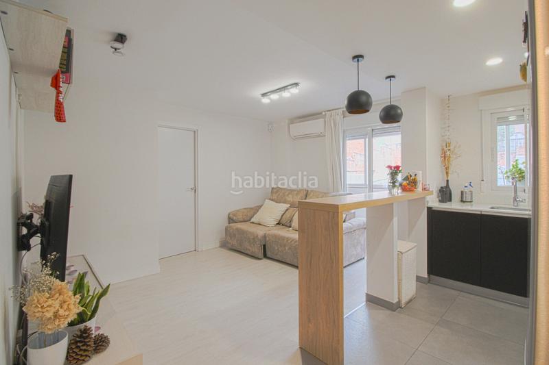 Foto 2339018b-0a93-4b76-8dc8-73a5bb2f2d04. Location appartement avec chauffage parking dans Valdeacederas Madrid